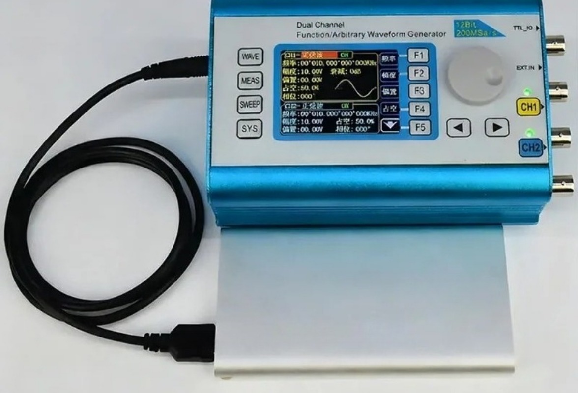 مولد إشارات بوظيفة DDS ثنائية  - مراجعة Dual Channel Arbitrary Waveform Function Generator 60Mhz وسعره